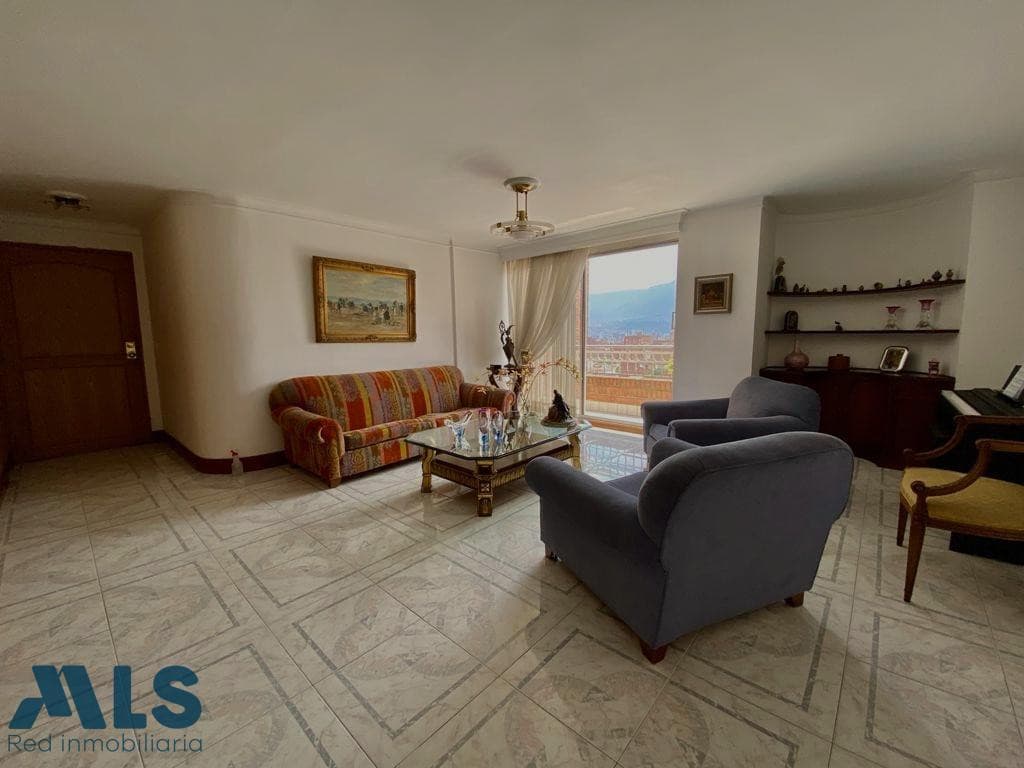 Apartamento en venta en Laureles, Medellín — foto 1 de 21