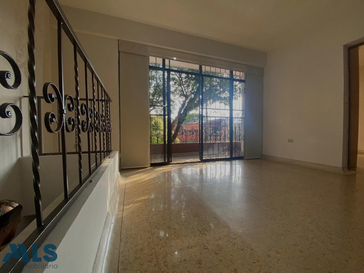 Casa en venta en Barrio Mesa, Aburra Sur, Envigado — foto 1 de 20