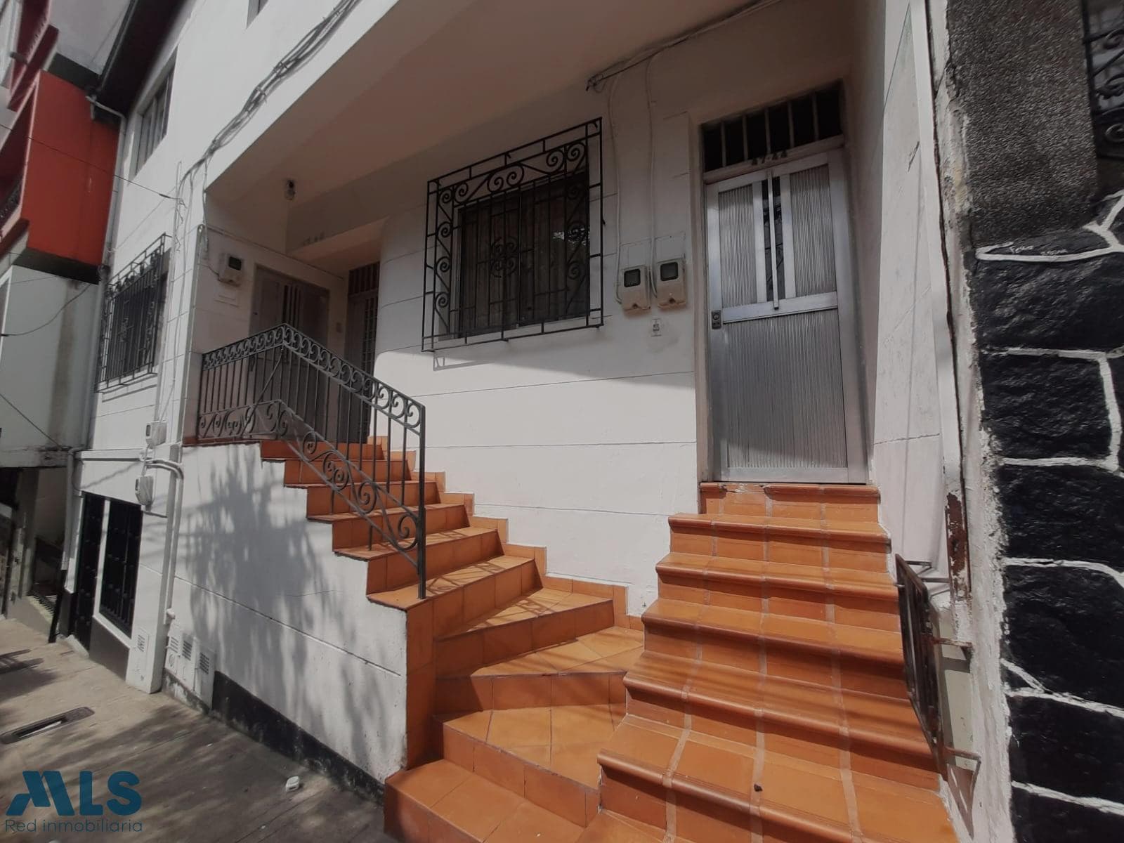 Casa en venta en Campo Valdés N° 1, Centro, Medellín — foto 1 de 13