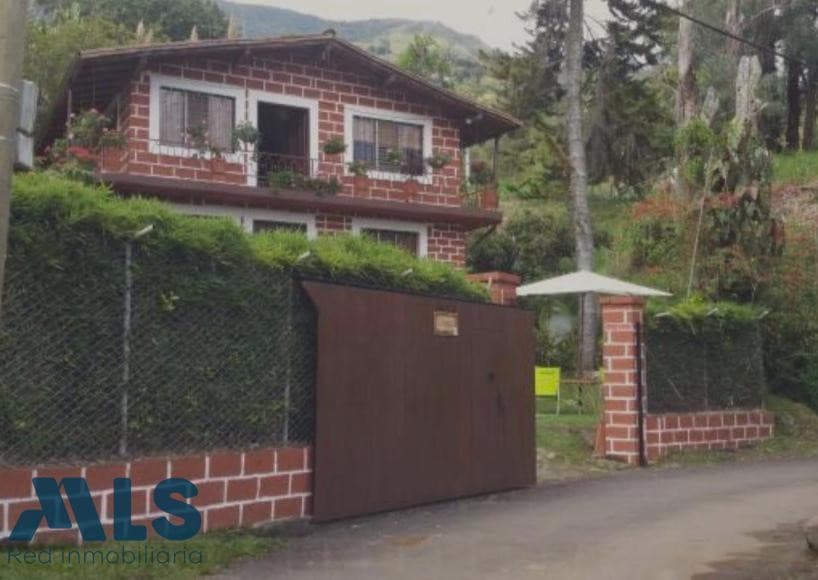 Finca Recreativa en venta en Vereda El Zarzal, Norte, Copacabana — foto 1 de 9