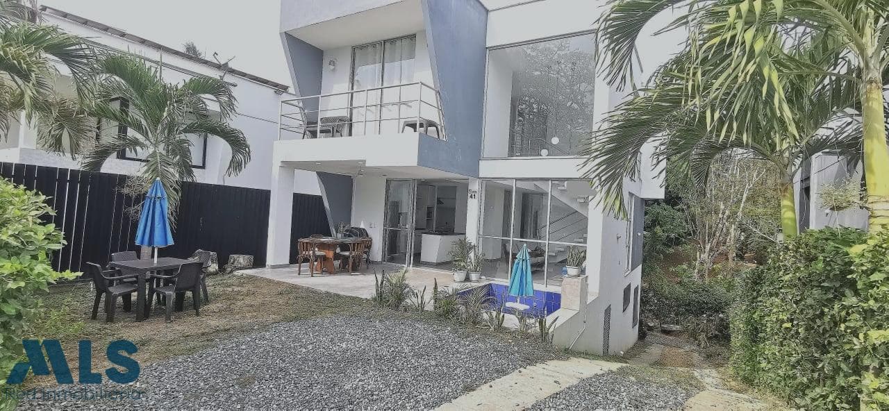 Casa en venta en Sector Milla de Oro, Occidente Antioqueño, Santa Fe de Antioquia — foto 1 de 16