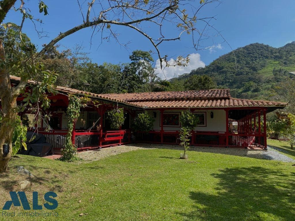 Finca Recreativa en venta en Rural, Otras Zonas, Santo Domingo — foto 1 de 37