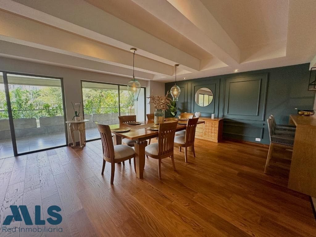 Apartamento en venta en Los Balsos Nº 1, Poblado, Medellín — foto 1 de 20