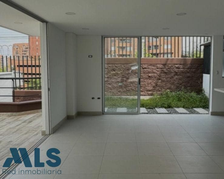 Casa en venta en El Esmeraldal, Aburra Sur, Envigado — foto 1 de 13
