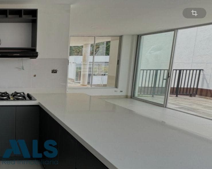 Casa en venta en El Esmeraldal, Aburra Sur, Envigado — foto 1 de 13