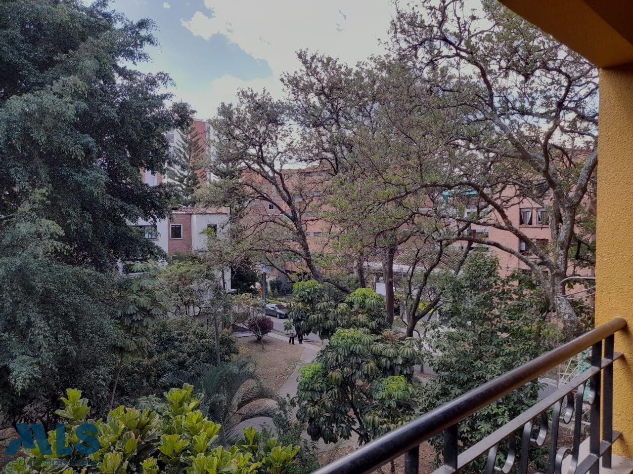 Apartamento en venta en Conquistadores, Laureles, Medellín — foto 1 de 28
