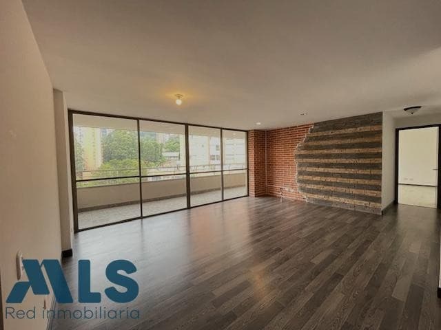 Apartamento en venta en Las Santas, Poblado, Medellín — foto 1 de 21