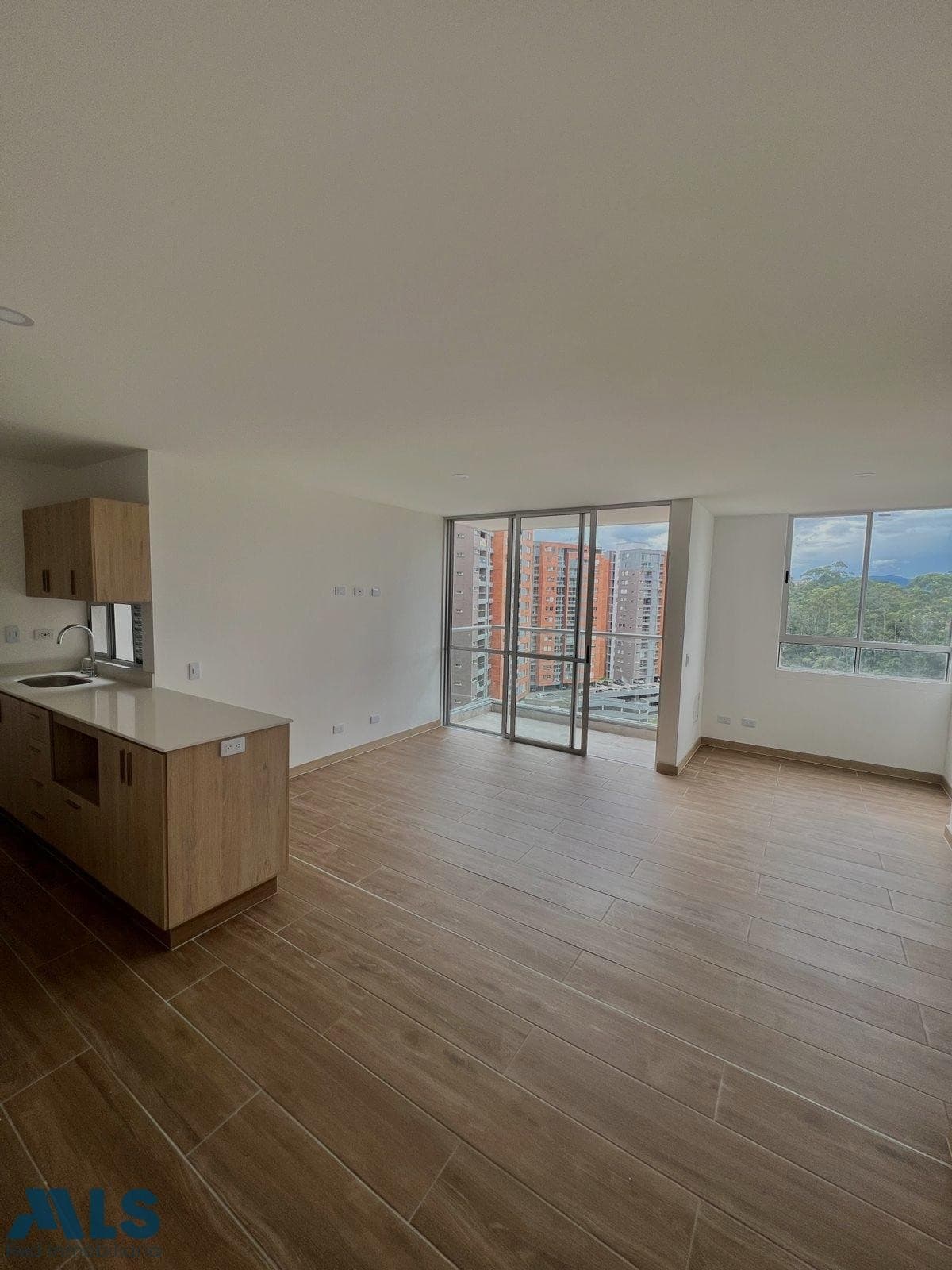 Apartamento en venta en Sector Los Colegios, Oriente Antioqueño, Rionegro — foto 1 de 6