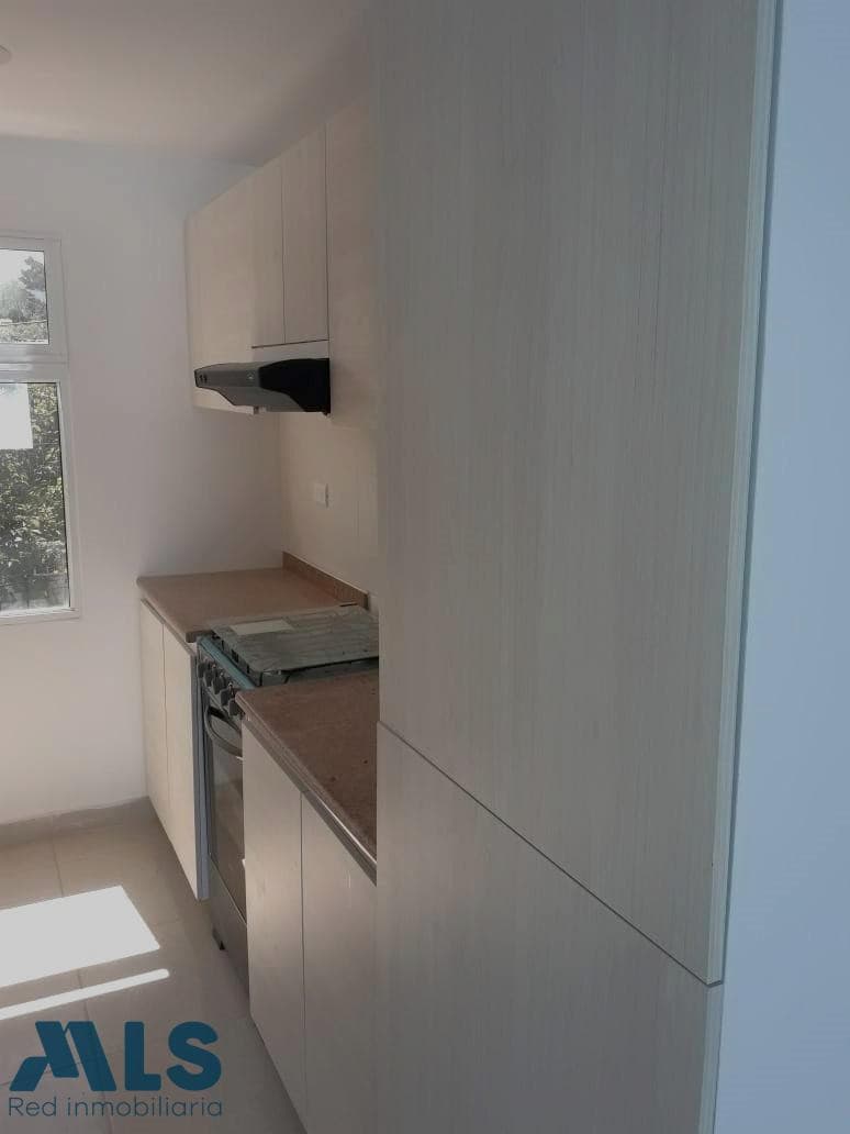 Apartamento en venta en Simon Bolivar, Occidente, Medellín — foto 1 de 5