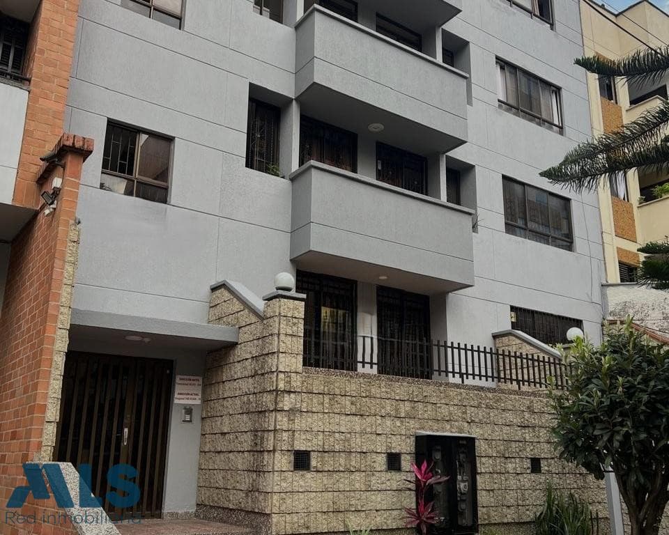 Apartamento en venta en Laureles, Medellín — foto 1 de 29