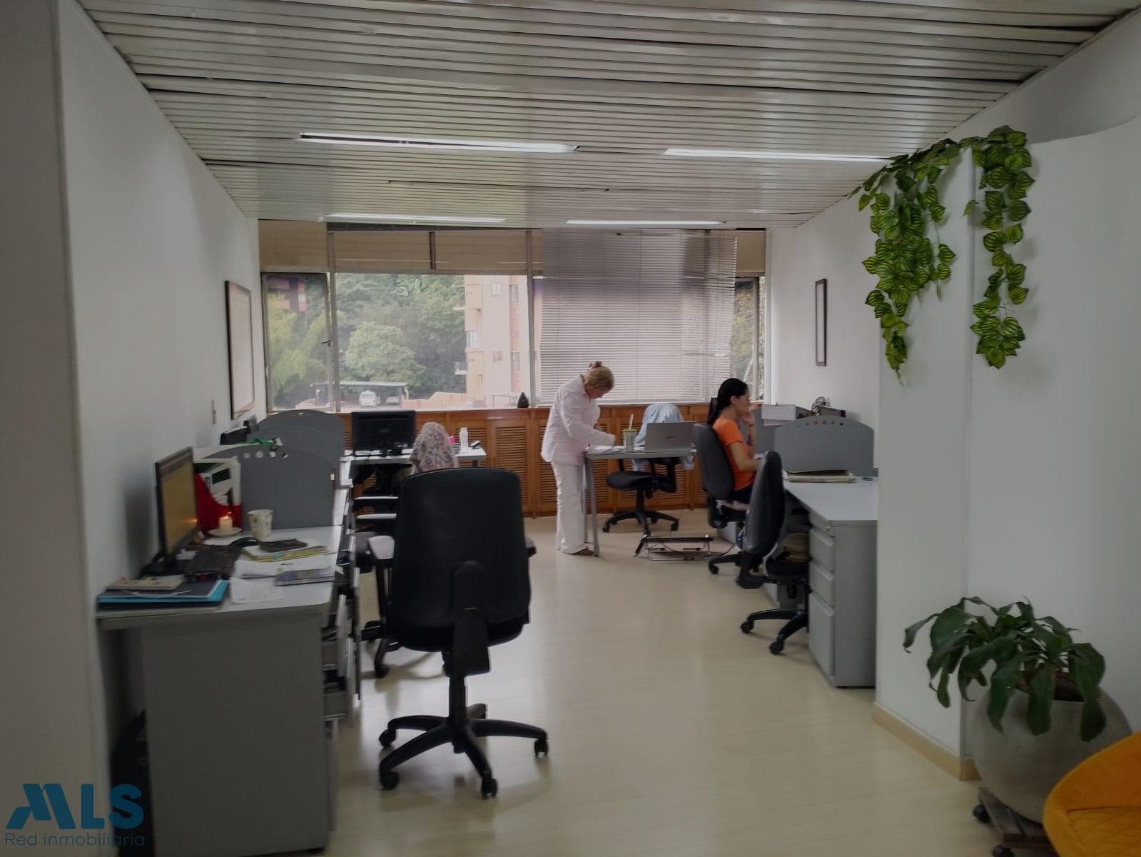 Oficina en venta en Manila, Poblado, Medellín — foto 1 de 10