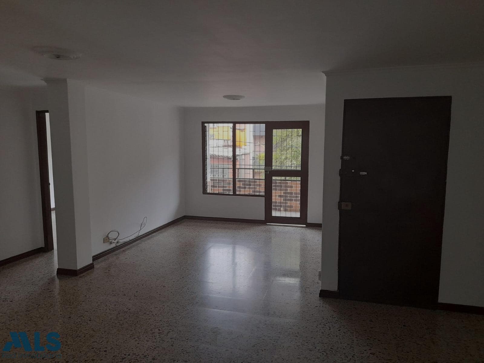 Apartamento en venta en Laureles, Medellín — foto 1 de 34