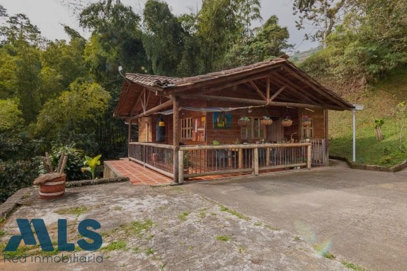 Finca Recreativa en venta en El Manzanillo, Belén Guayabal, Medellín — foto 1 de 14
