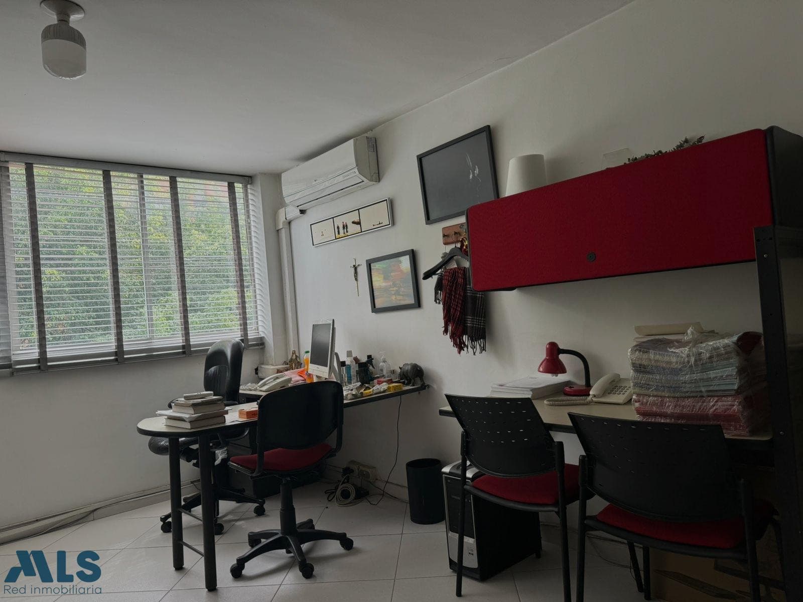 Oficina en venta en Oviedo, Poblado, Medellín — foto 1 de 12