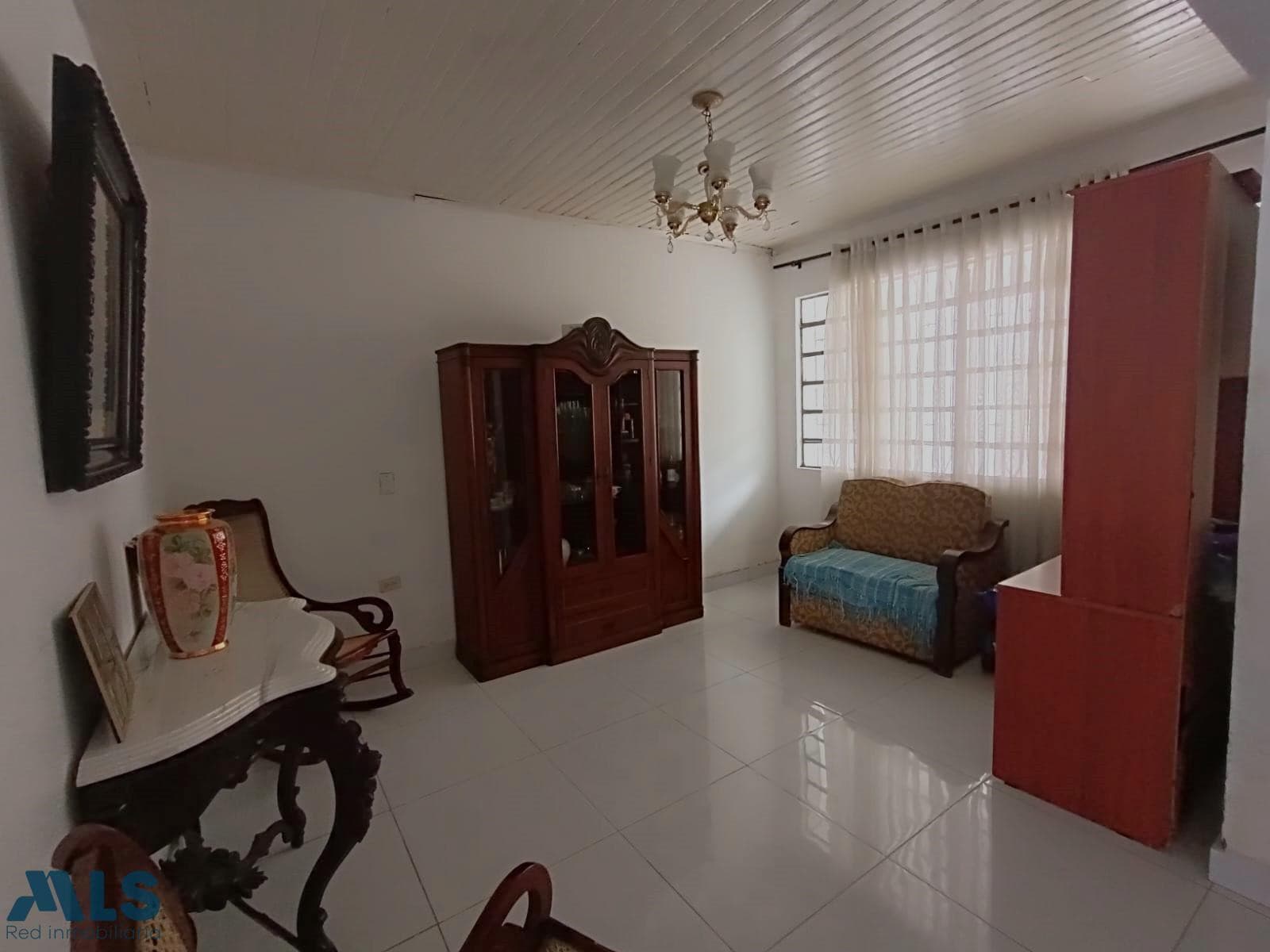 Casa en venta en Florida Nueva, Laureles, Medellín — foto 1 de 15