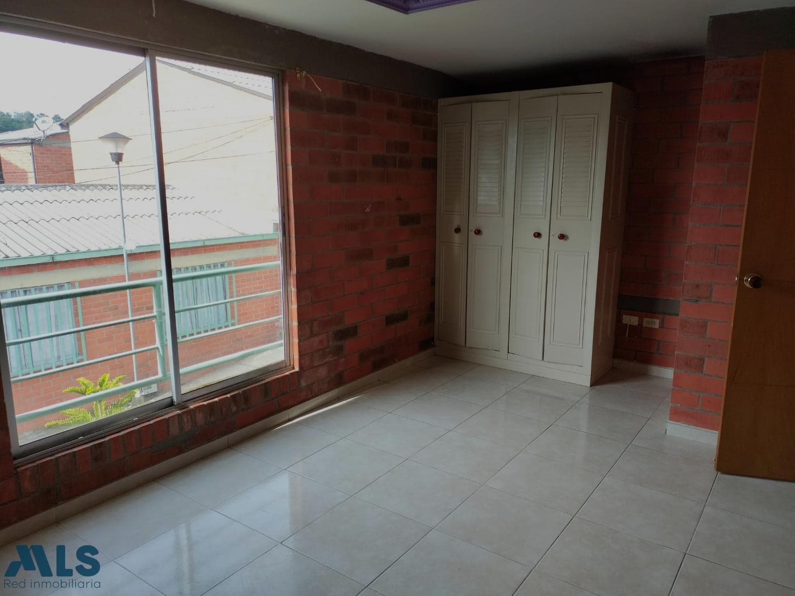 Casa en venta en Otun, Otras Zonas, Pereira — foto 1 de 12
