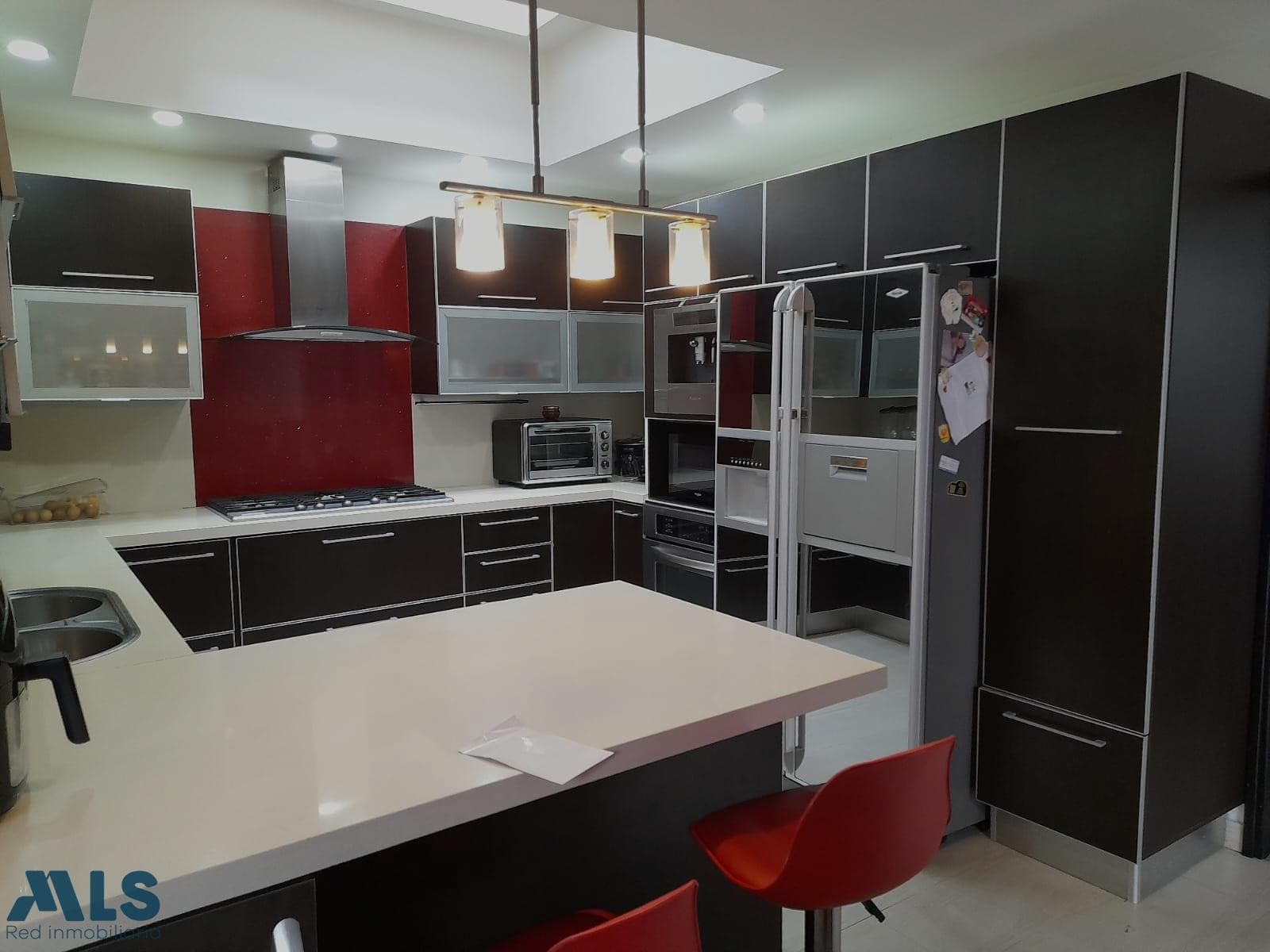 Casa en venta en Alameda, Belén Guayabal, Medellín — foto 1 de 26