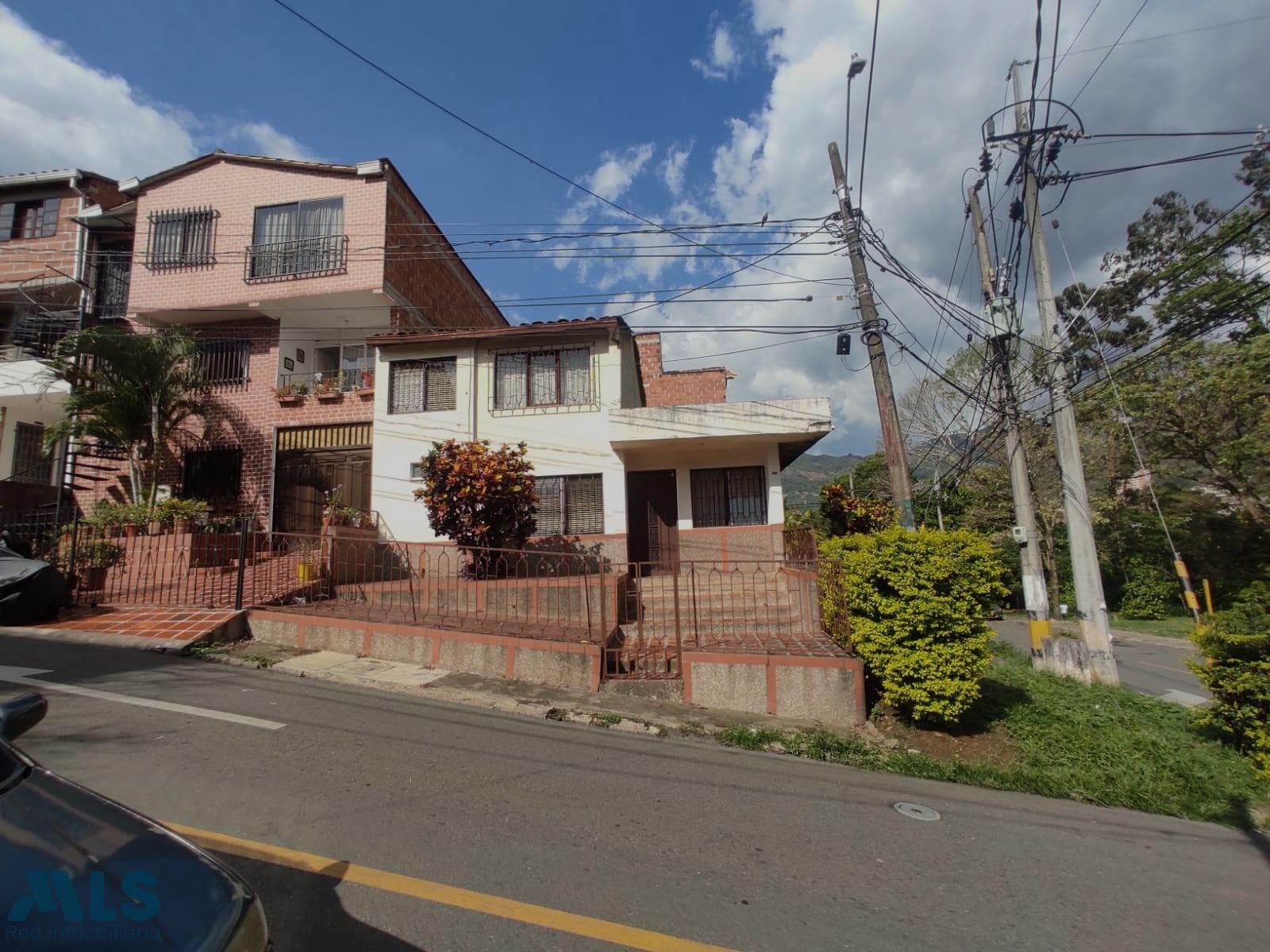 Casa en venta en Villanueva, Norte, Copacabana — foto 1 de 26