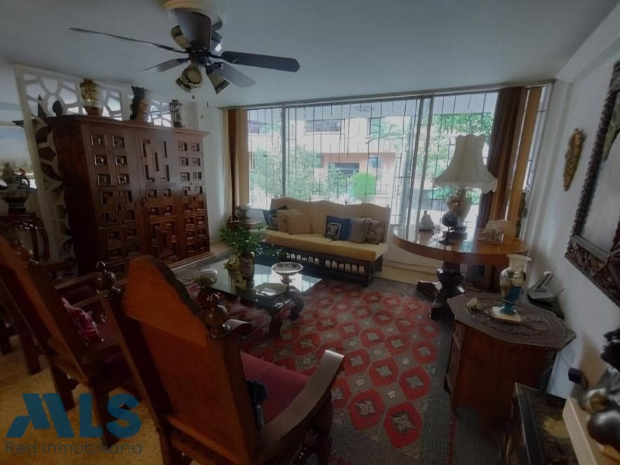 Apartamento en venta en Laureles, Medellín — foto 1 de 12