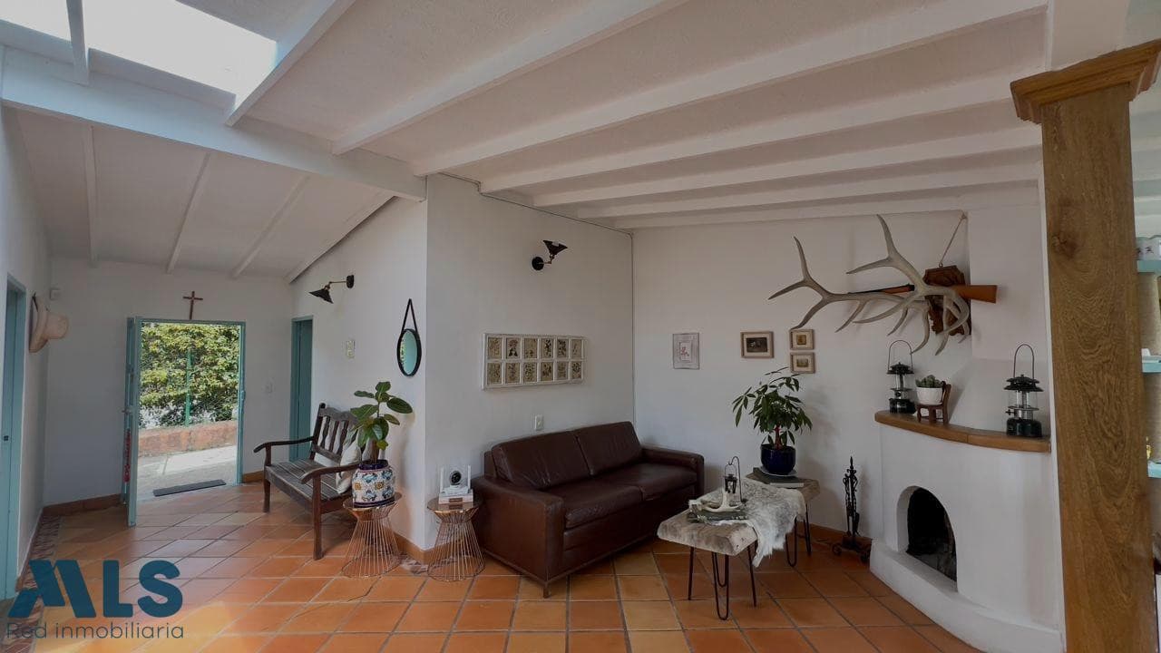 Casa en venta en V. Yarumal, Oriente Antioqueño, Rionegro — foto 1 de 21