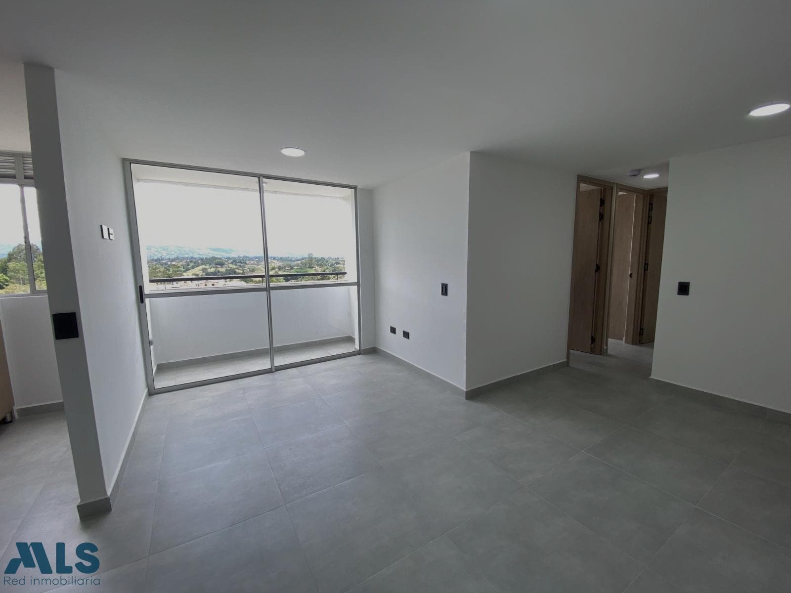 Apartamento en venta en V. Fontibon, Oriente Antioqueño, Rionegro — foto 1 de 15