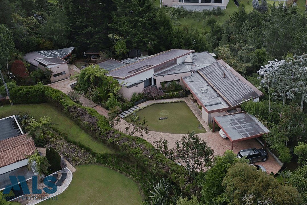 Casa en venta en Alto De Las Palmas, Aburra Sur, Envigado — foto 1 de 33