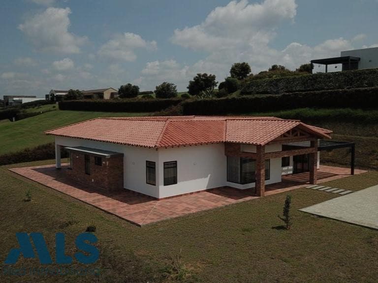 Casa en venta en V. Guamito, Oriente Antioqueño, La Ceja — foto 1 de 21