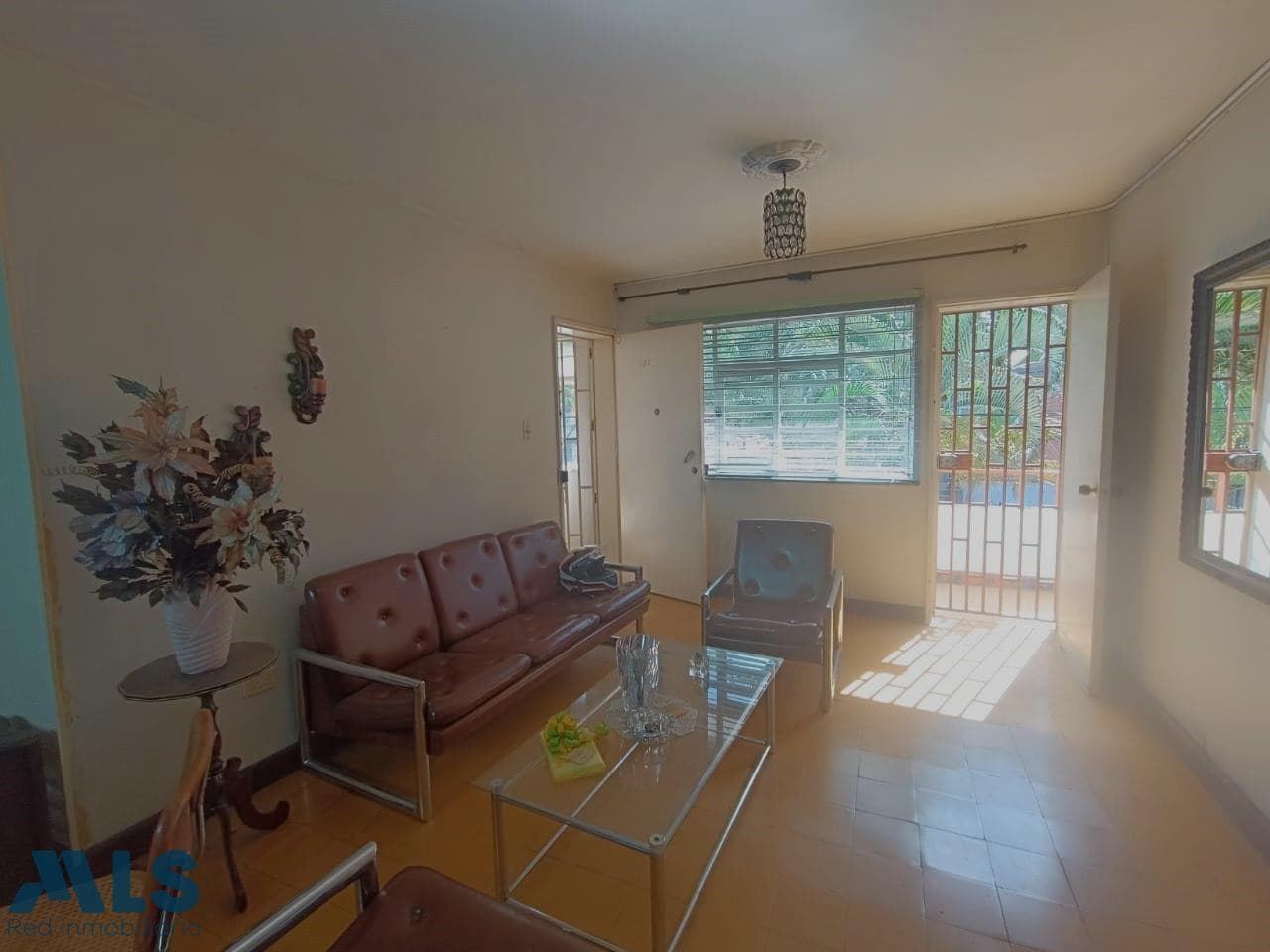 Casa en venta en San Javier Nº 1, Occidente, Medellín — foto 1 de 14