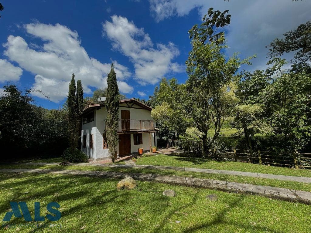 Finca Recreativa en venta en V. Don Diego, Oriente Antioqueño, El Retiro — foto 1 de 47