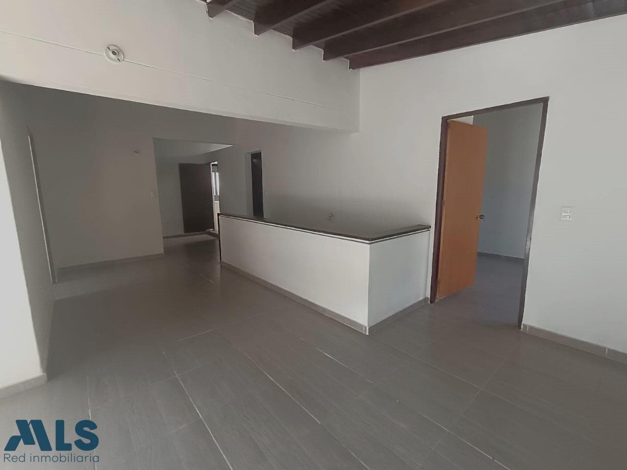 Apartamento en venta en La Palma, Belén Guayabal, Medellín — foto 1 de 16