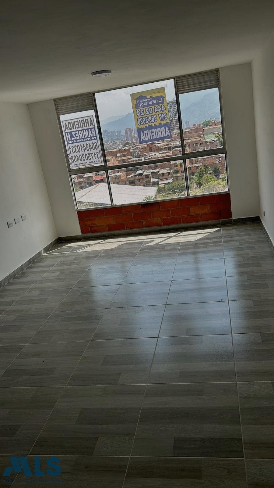 Apartamento en venta en El Paraiso, Norte, Bello — foto 1 de 16