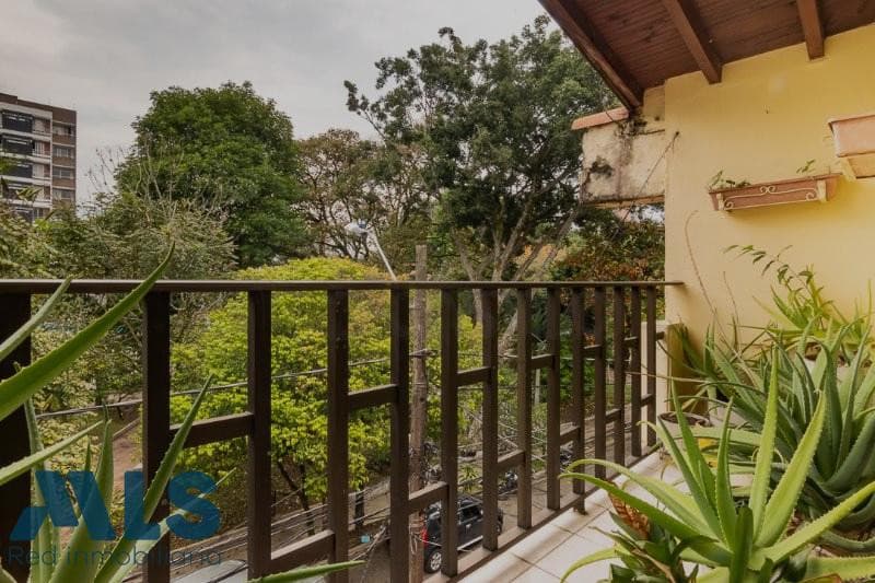 Apartamento en venta en Los Alpes, Belén Guayabal, Medellín — foto 1 de 11