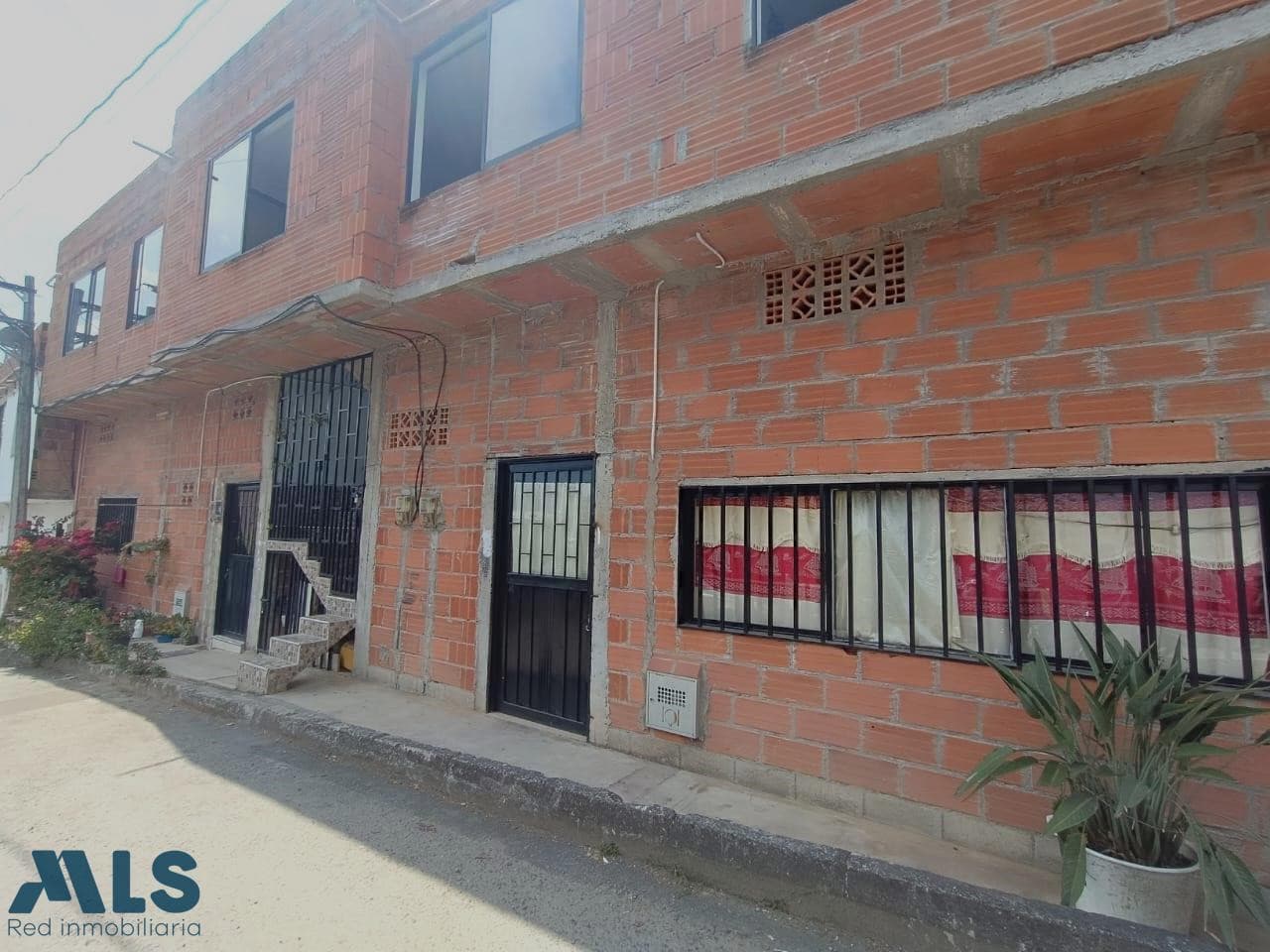 Casa en venta en Floresta La Pradera, Occidente, Medellín — foto 1 de 12