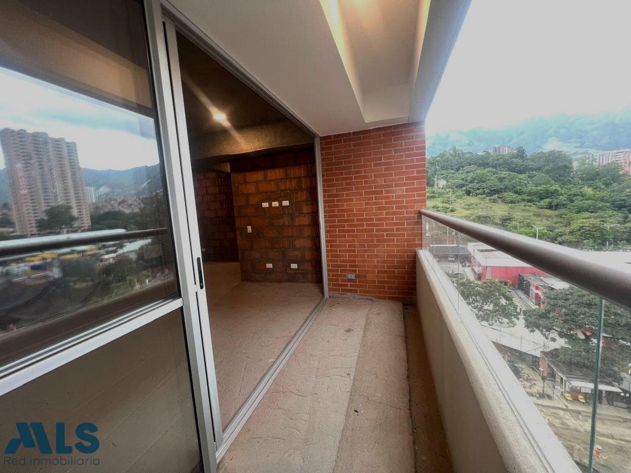 Apartamento en venta en San José Obrero, Norte, Bello — foto 1 de 17