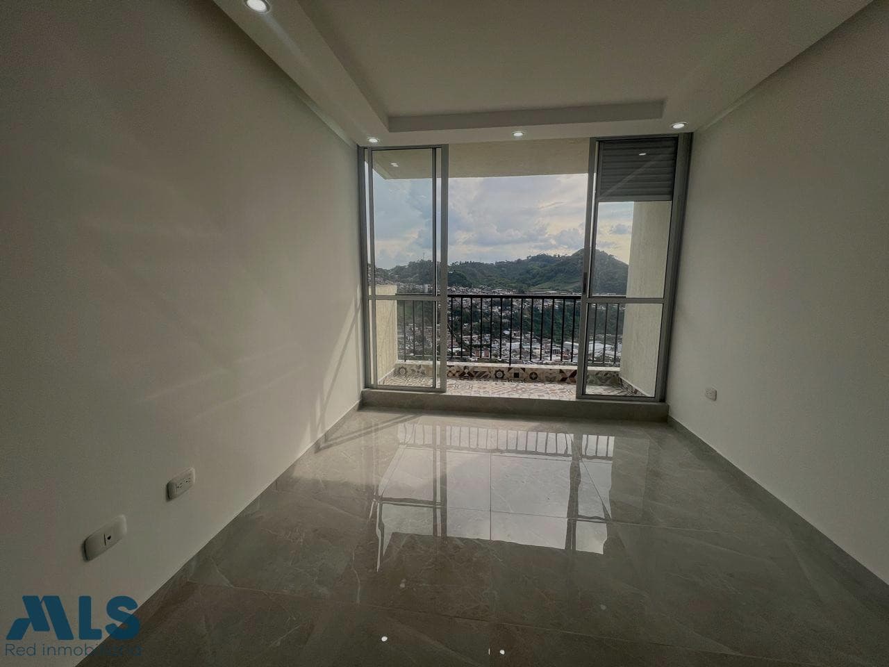 Apartamento en venta en Dosquebradas, Otras Zonas, Pereira — foto 1 de 22