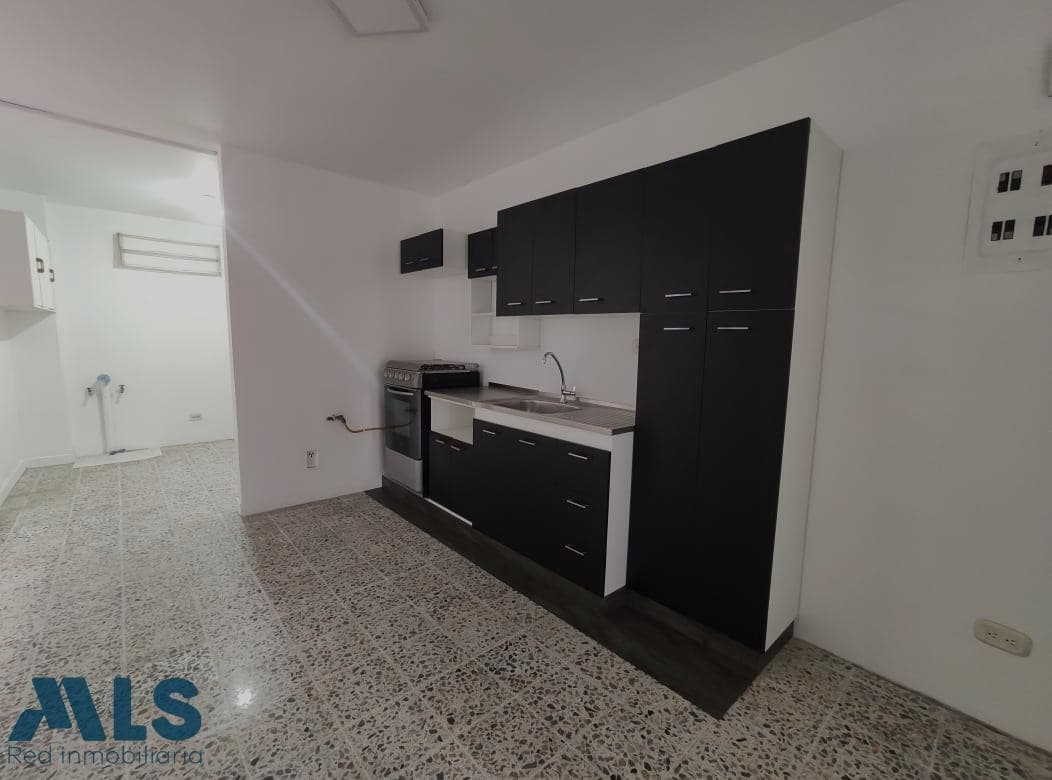 Apartamento en venta en Conquistadores, Laureles, Medellín — foto 1 de 8