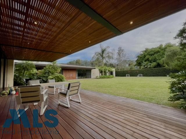 Casa en venta en Llanogrande, Oriente Antioqueño, Rionegro — foto 1 de 37