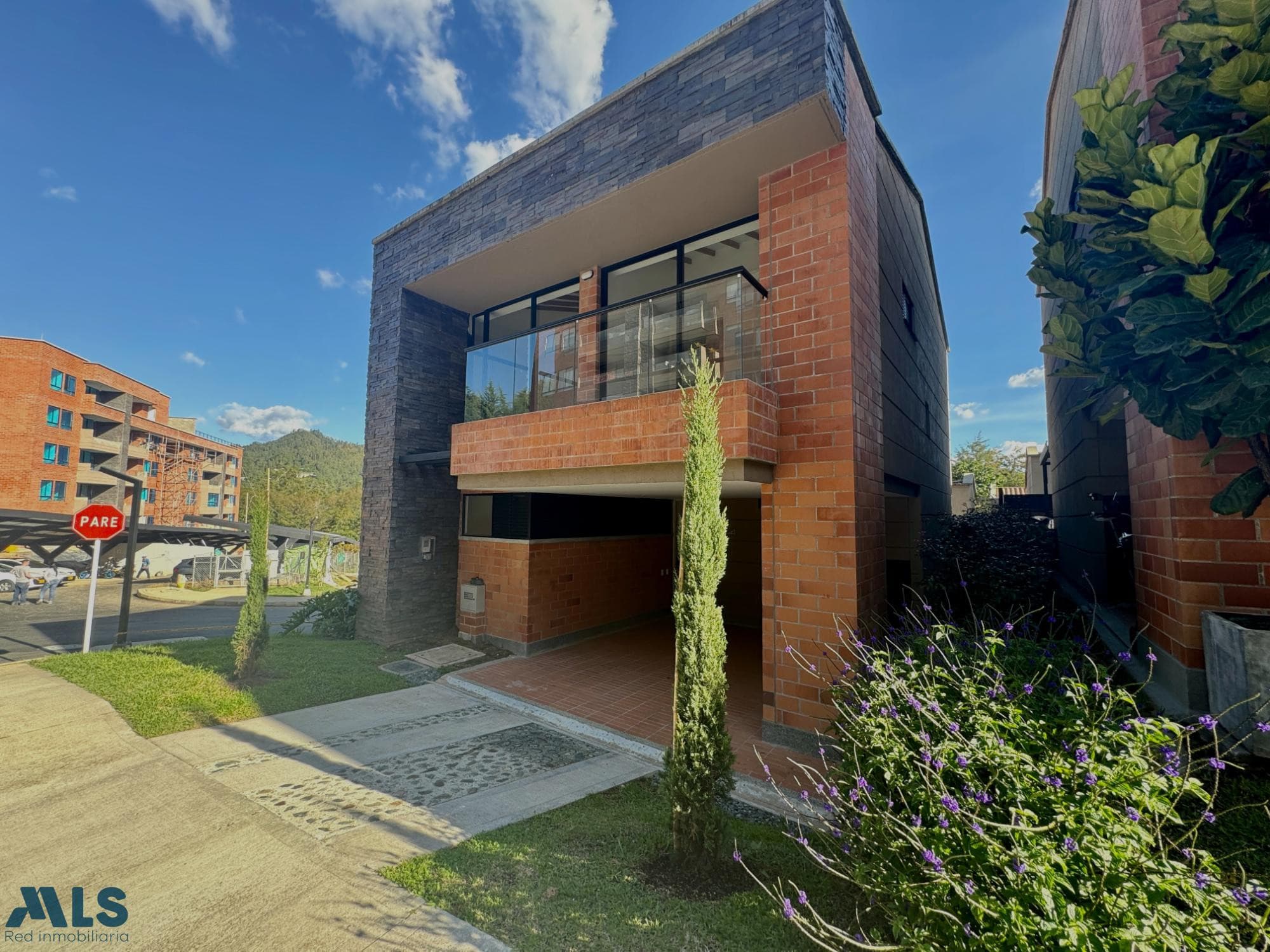 Casa en venta en V. Don Diego, Oriente Antioqueño, El Retiro — foto 1 de 20