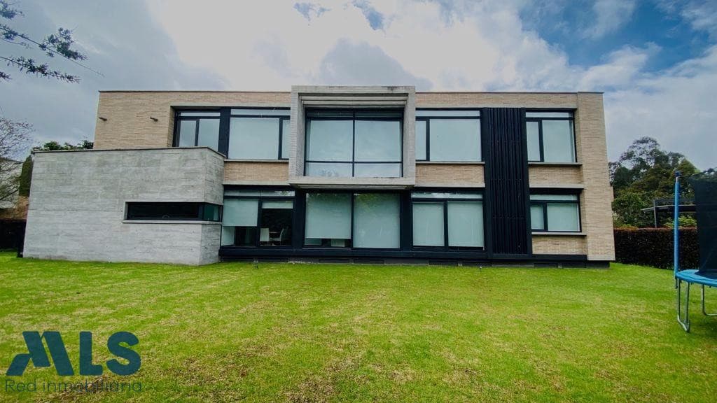 Casa en venta en Suba, Otras Zonas, Bogotá — foto 1 de 26