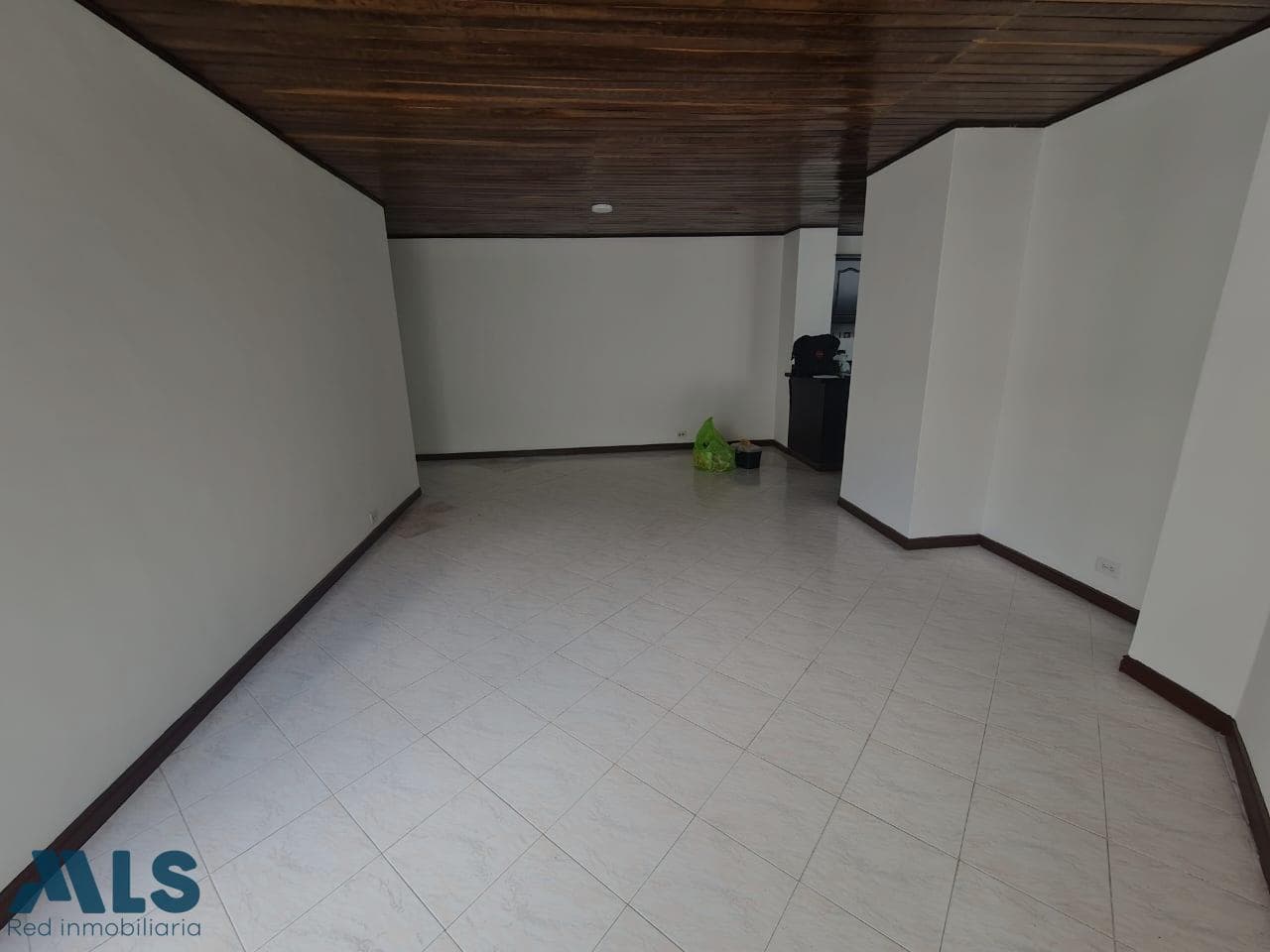 Apartamento en venta en Boston, Centro, Medellín — foto 1 de 23