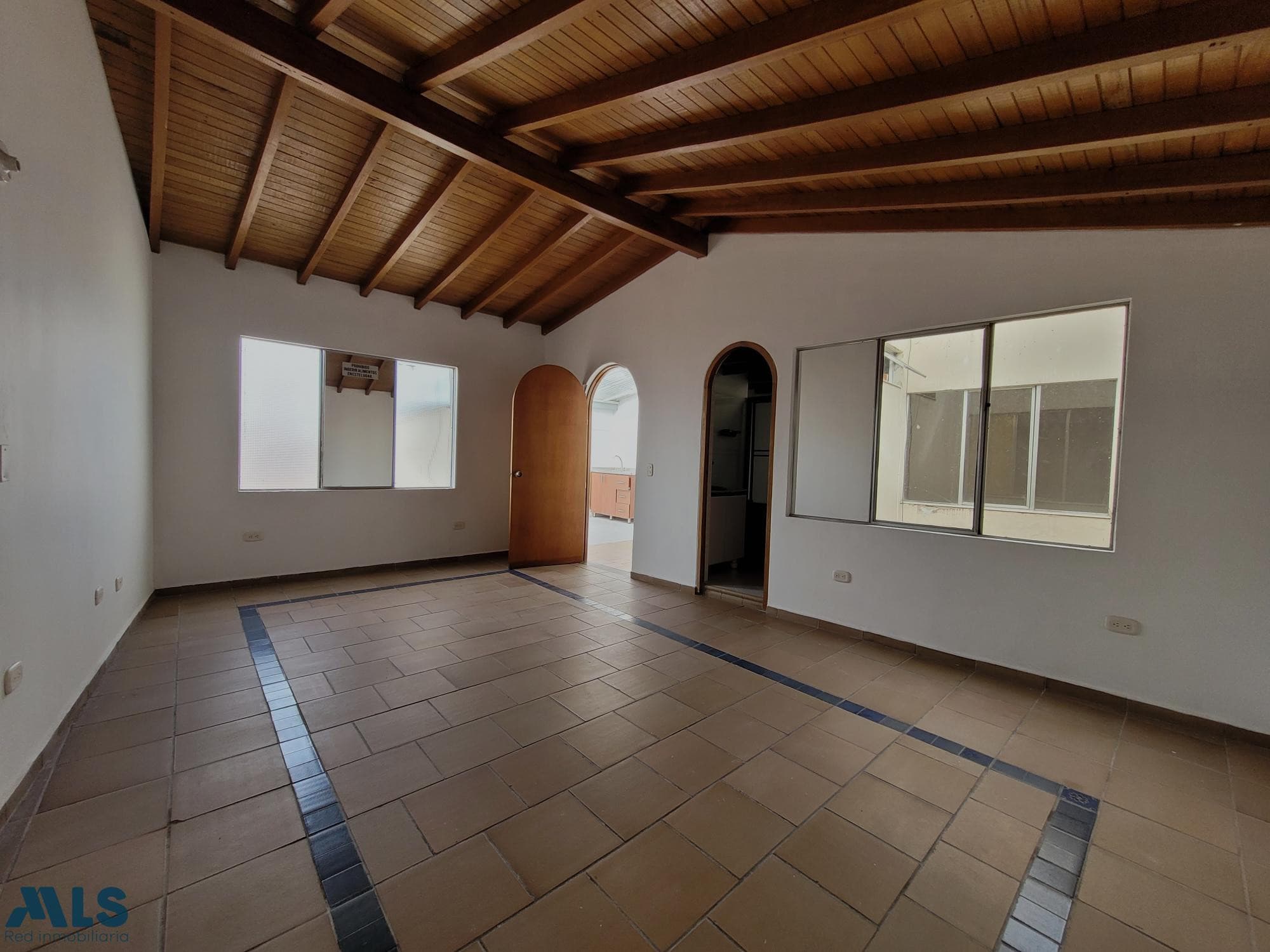 Apartamento en venta en Sector Centro, Oriente Antioqueño, Rionegro — foto 1 de 24
