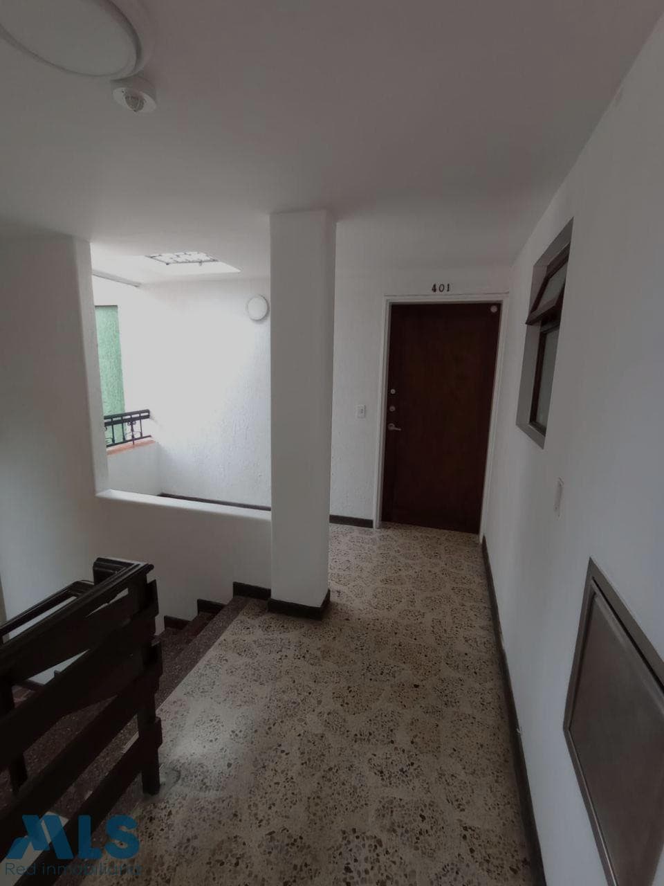 Apartamento en venta en Laureles, Medellín — foto 1 de 24