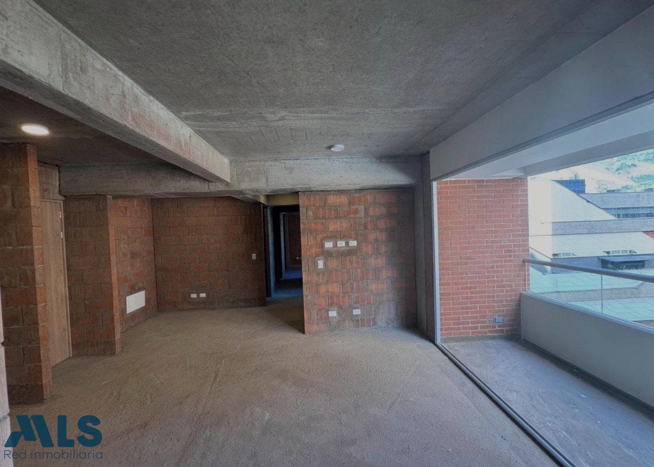 Apartamento en venta en Fabricato, Norte, Bello — foto 1 de 27