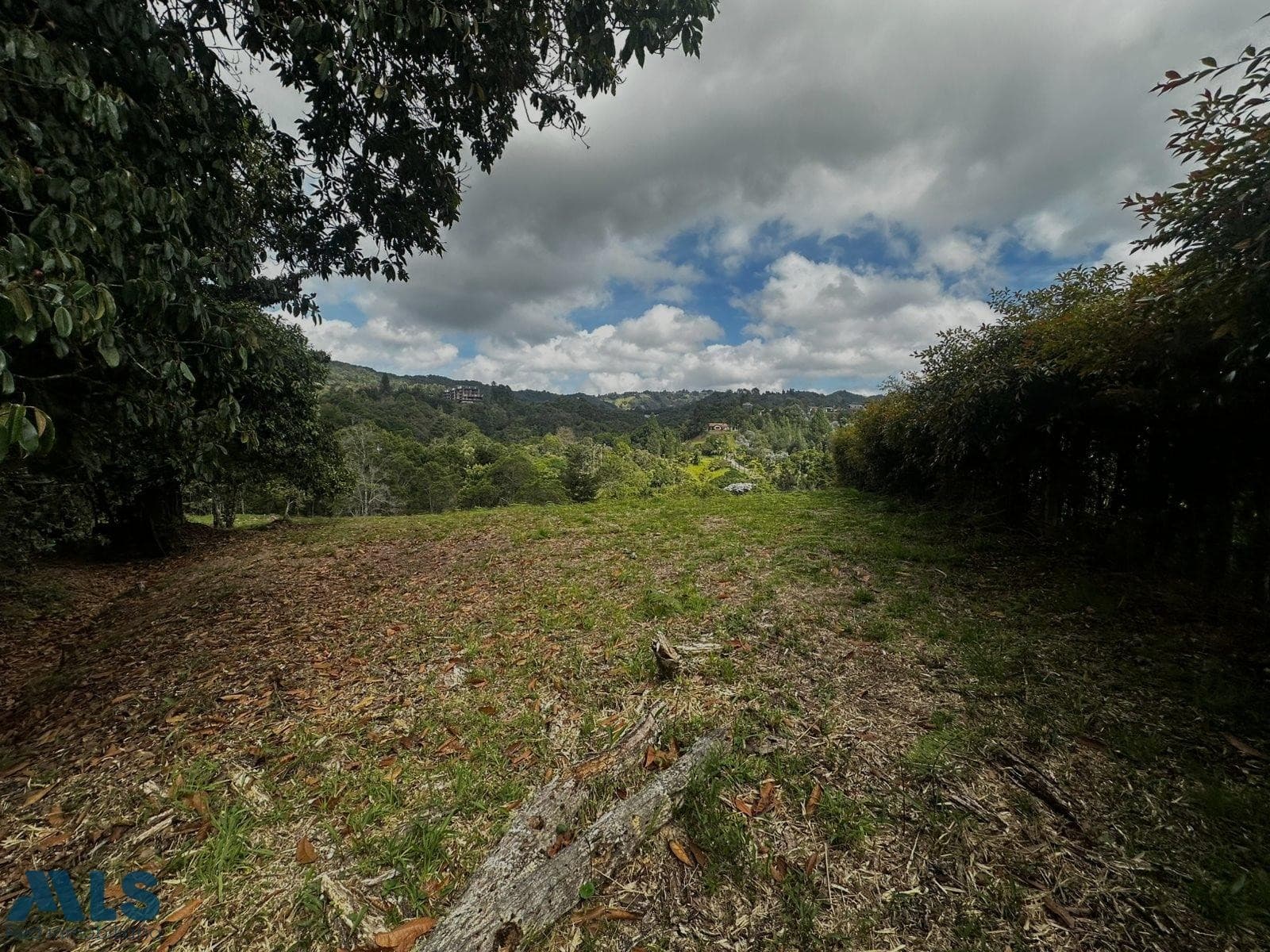 Lote Residencial en venta en V. Pantanillo, Aburra Sur, Envigado — foto 1 de 9