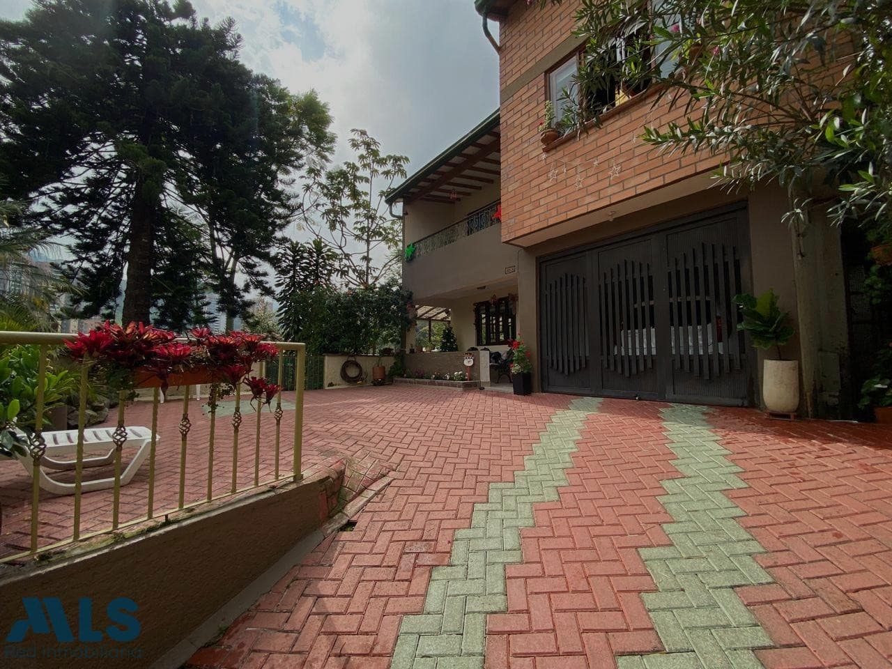 Finca Recreativa en venta en El Socorro, Aburra Sur, Envigado — foto 1 de 41