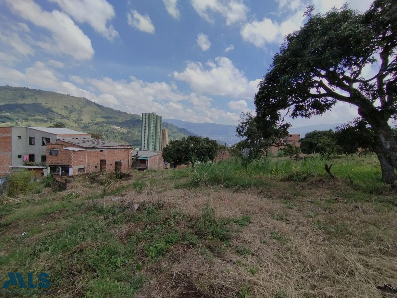 Lote Residencial en venta en Urbano, Aburra Sur, San Antonio De Prado — foto 1 de 32