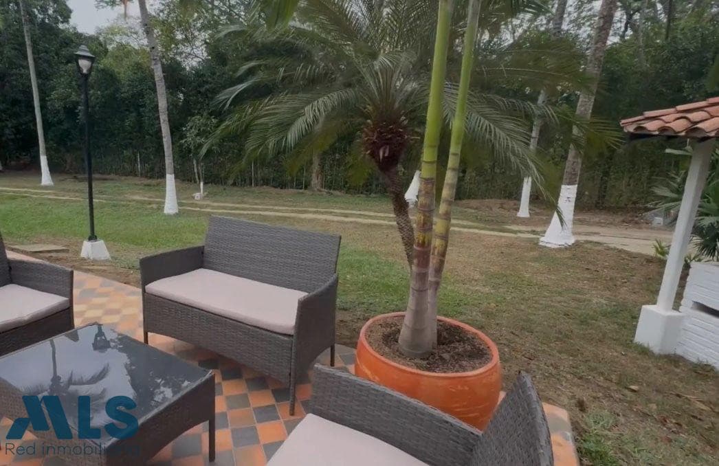 Finca Recreativa en venta en Centro, Occidente Antioqueño, Santa Fe De Antioquia — foto 1 de 16