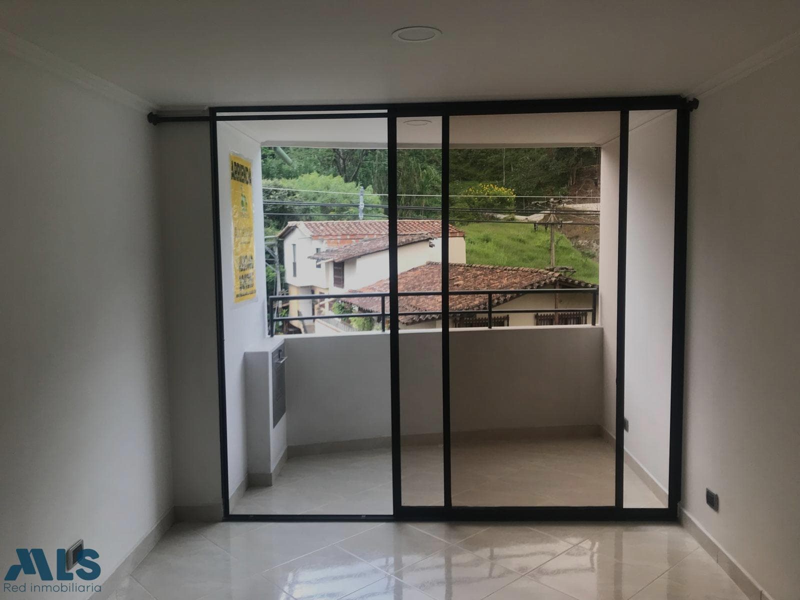 Apartamento en venta en El Mojón, Norte, Copacabana — foto 1 de 11