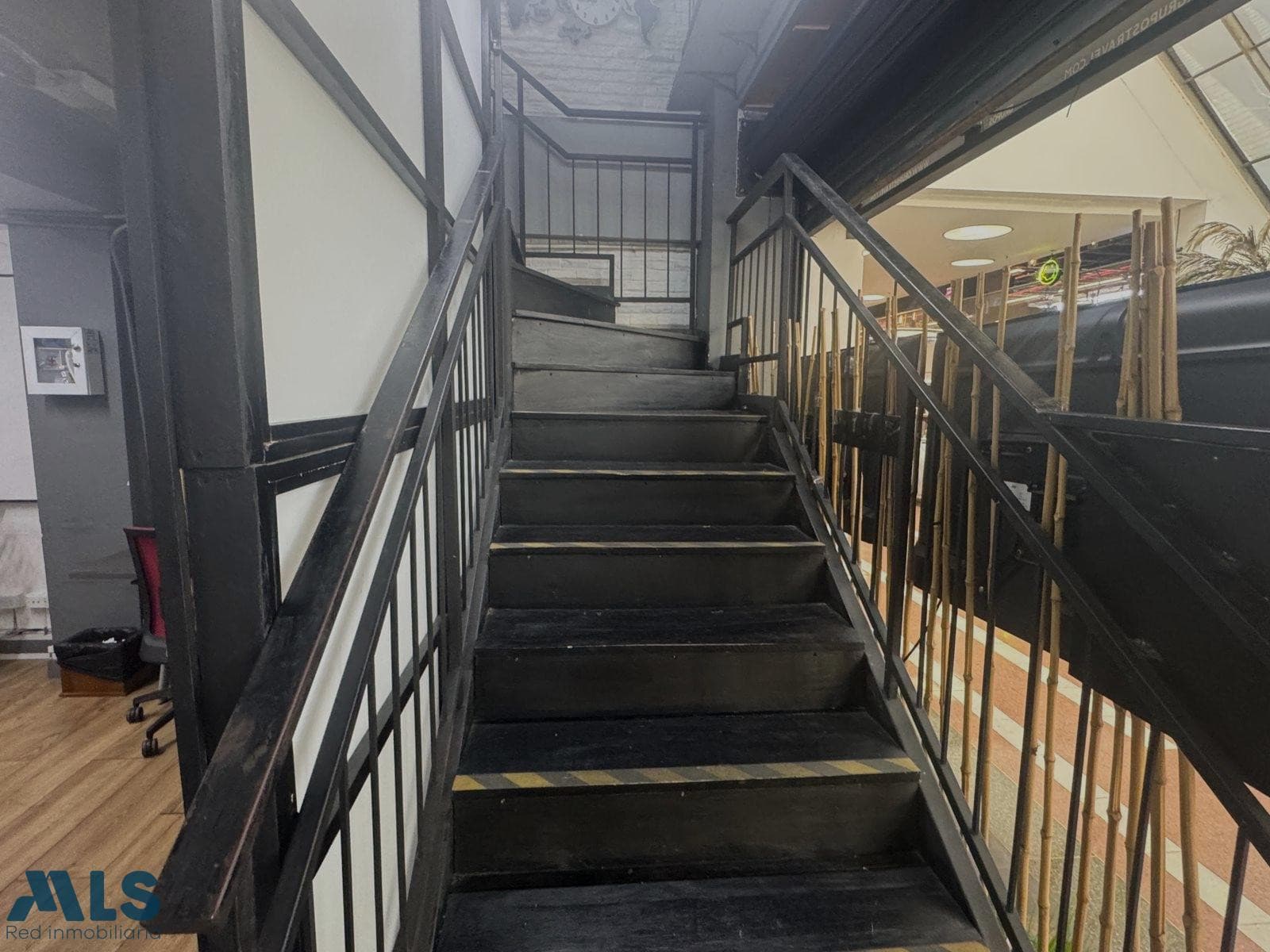 Local Comercial en venta en Conquistadores, Laureles, Medellín — foto 1 de 10