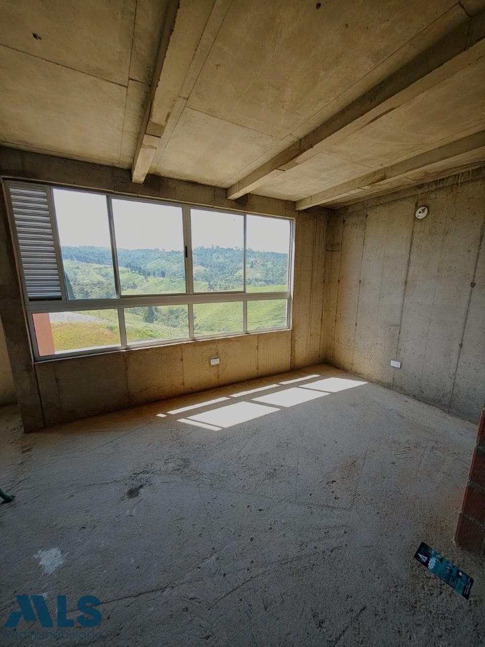 Apartamento en venta en V. Primavera, Aburra Sur, Caldas — foto 1 de 10